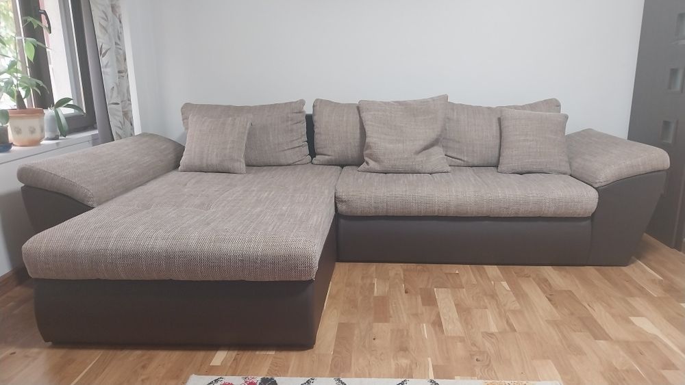 Canapea extensibila cu sezlong