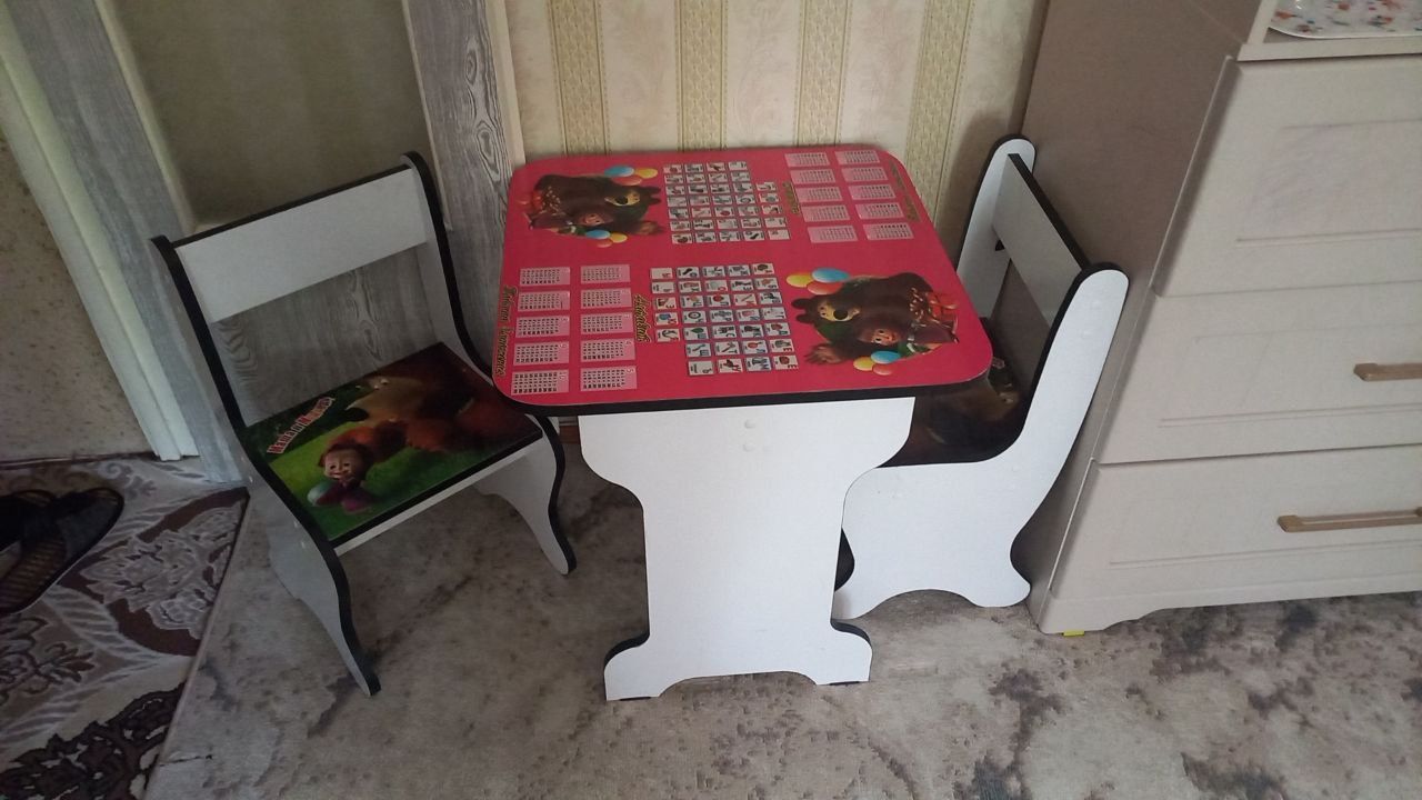 Детский стол стулья