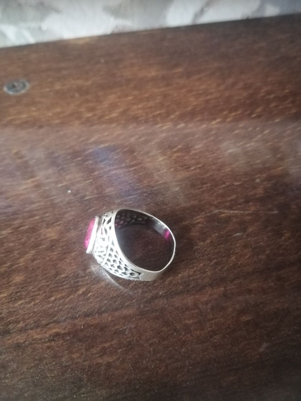 Кольцо серебрянное с камнем