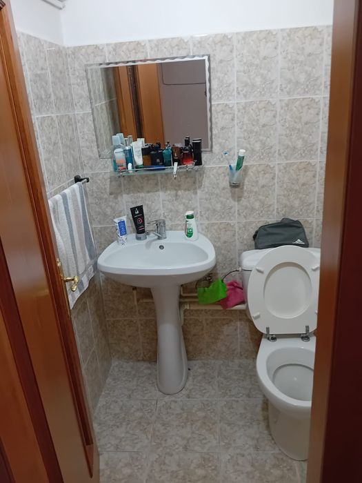 Închiriez Apartament 2 Camere