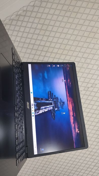 Продам отличный ноутбук с 12 ОЗУ