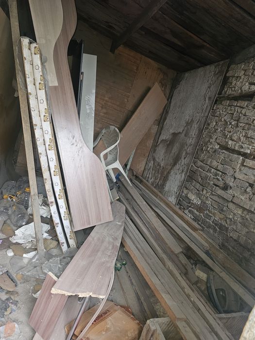 Продам на  дрова