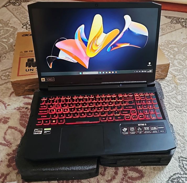 Acer Nitro 5 ssd512,Ozu8, 6 ядро игравой!