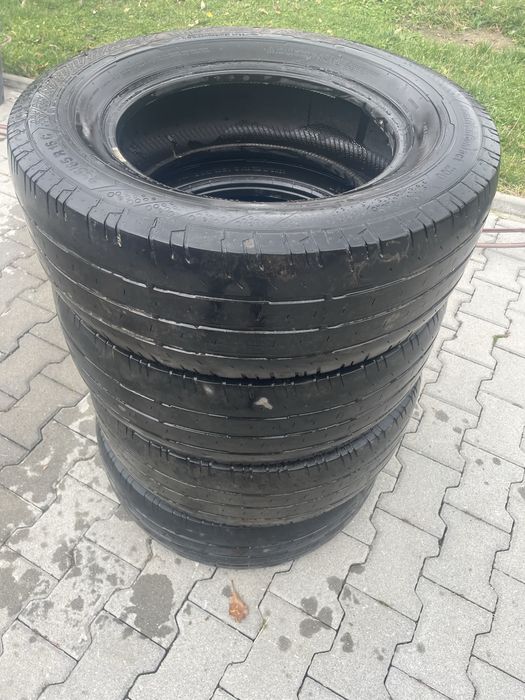 Anvelope 235/65/16C Continental - 300ron setul de 4 bucati