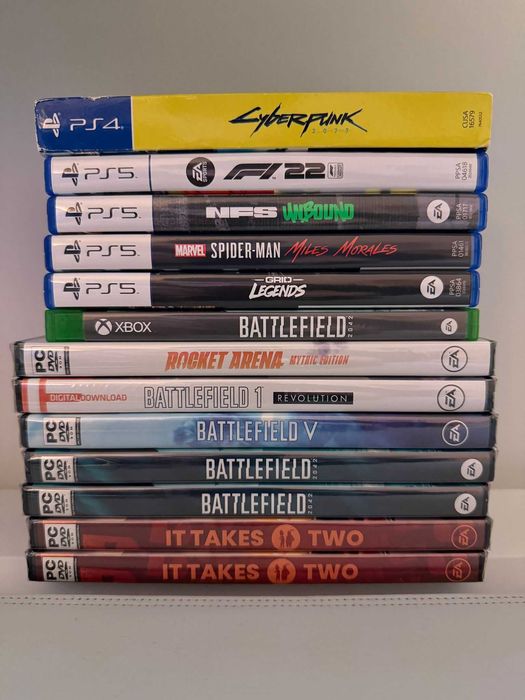 Pachet/colectie 13 jocuri PC/PS4/PS5/XBOX