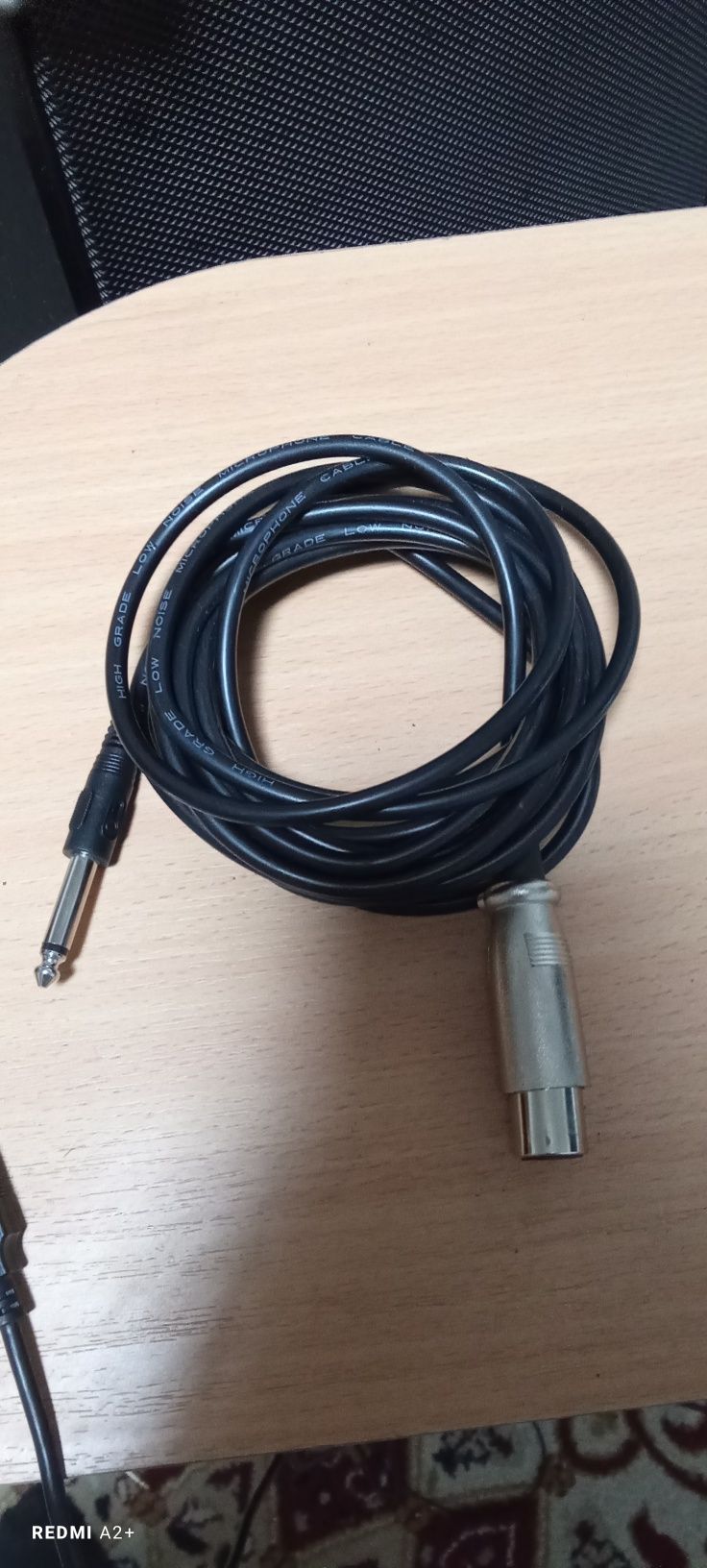 Продам микрофон sound waue