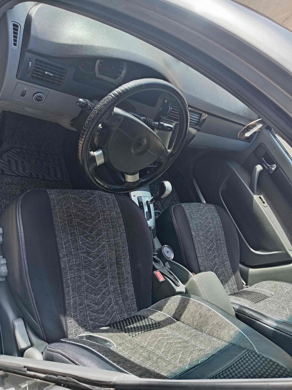 Chevrolet Jentra
