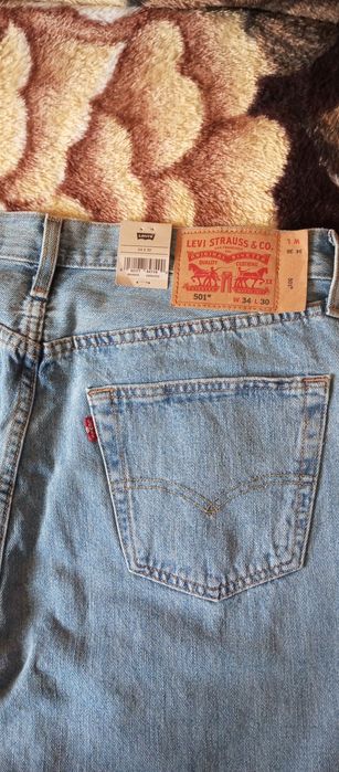 Джинсы Levi's 501 из Америки.