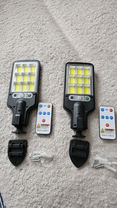 Vand lampa solară de exterior si interior