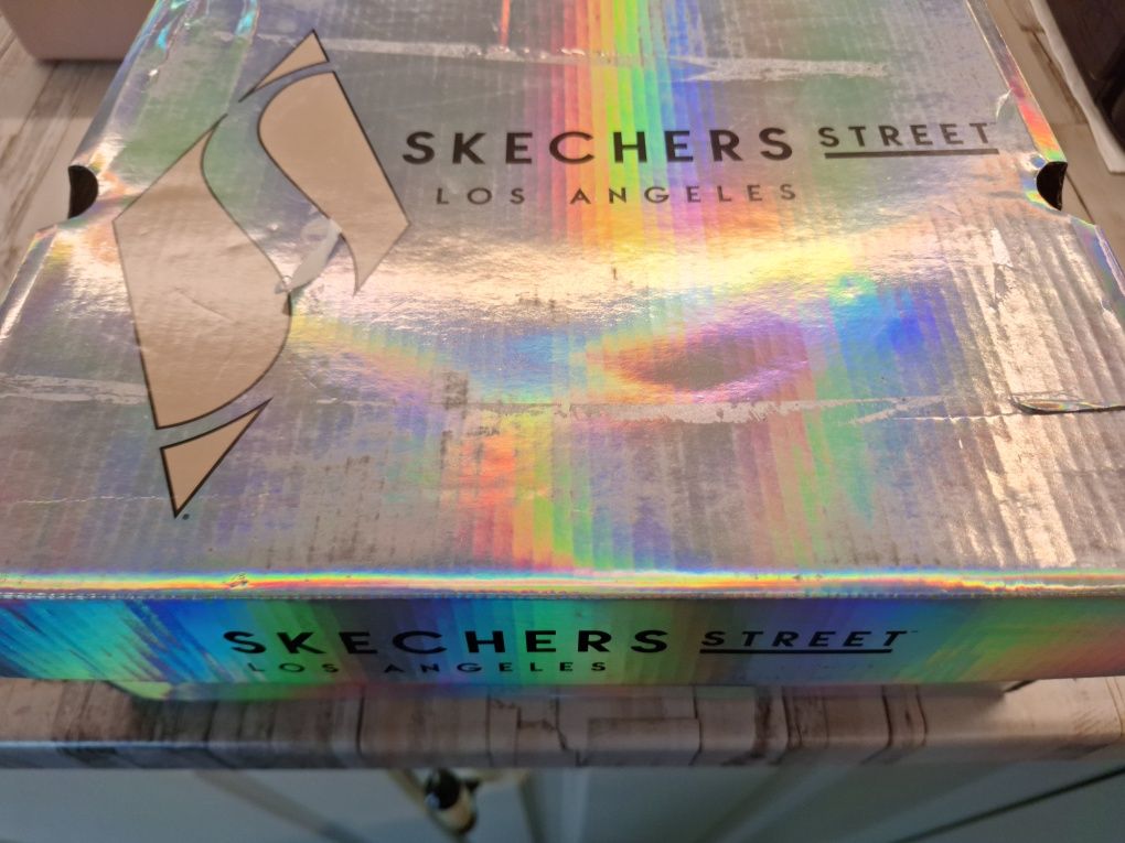 Детски\дамски ОРИГИНАЛНИ боти SKECHERS