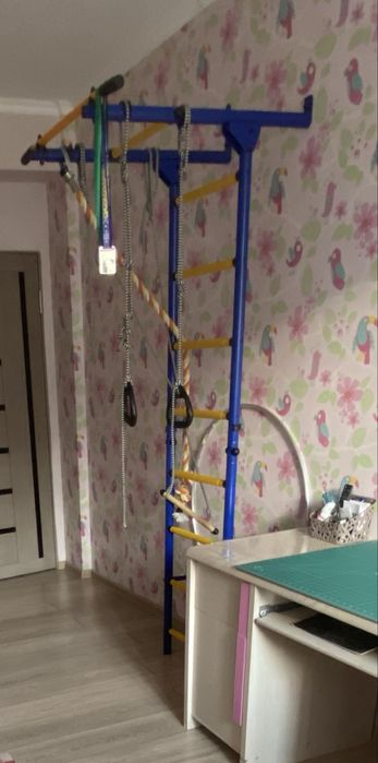 Продам шведскую стенку