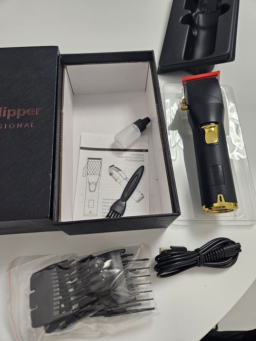 Mașină tuns profesională NOUĂ 70% REDUCERE