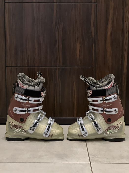 Дамски ски обувки Alpina