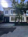 Домбирабад  ор-р Памятник

Участок: 3,6 сотки

Общая площадь: 460 м²