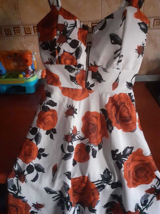 Rochie superba mărime  mica