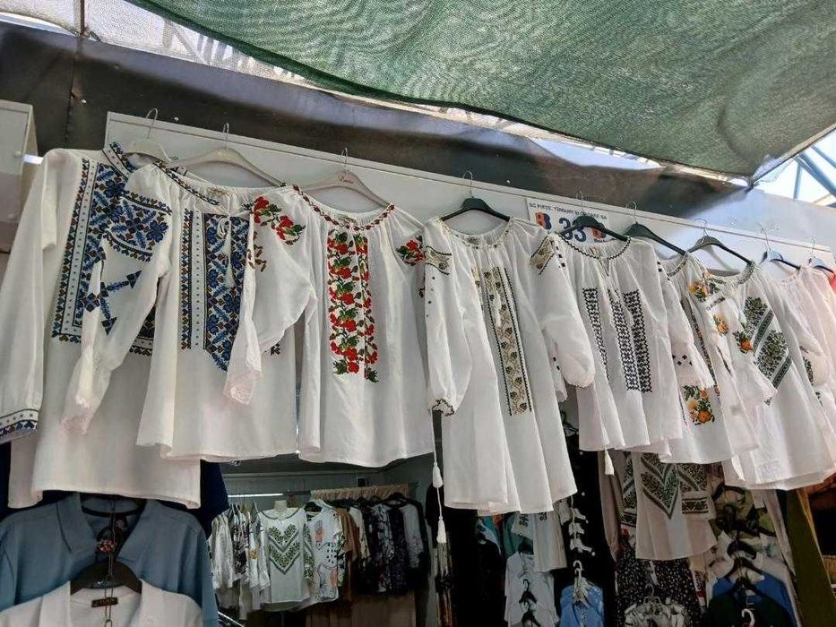 lichidare de stoc – ii tradiționale cusute la mașină