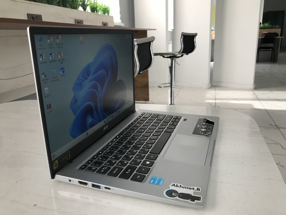 Acer  Swift 1 ноутбук