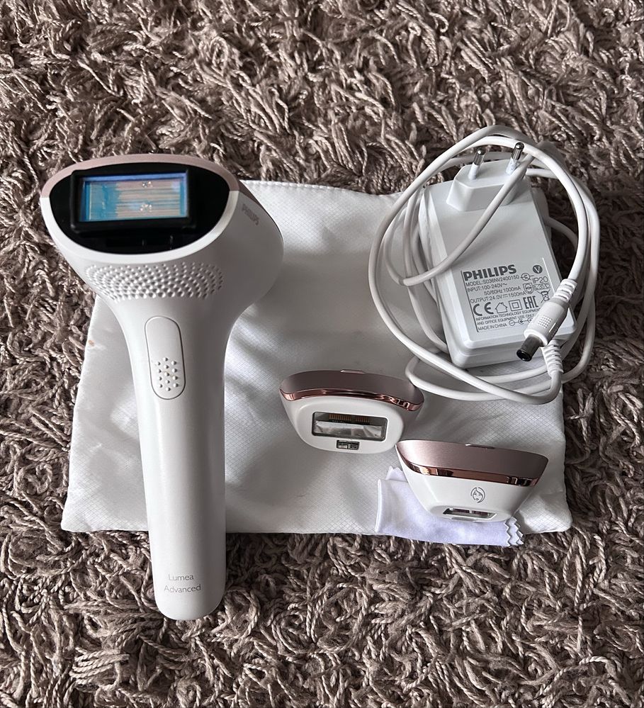 Фотоепилатор Philips Lumea IPL 7000 SC1997/00