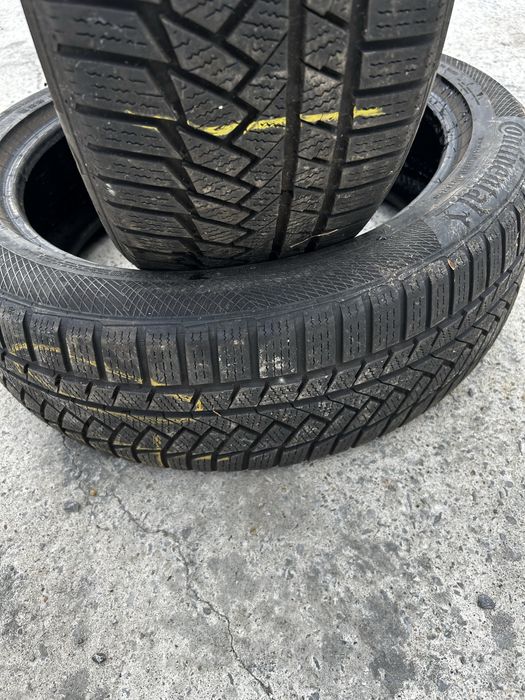 2бр Зимни гуми Continental 215/50R19