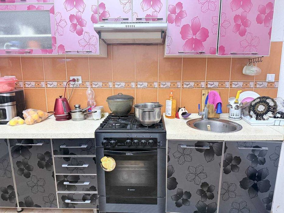 Продается кухонная мебель