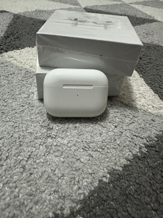 Airpods Слушалки