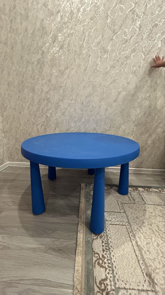 Продам стол со стульями Икеа (mammyt)