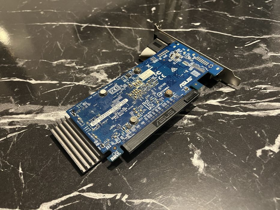 Vand placa video Nvidia gt710 CA NOUA!