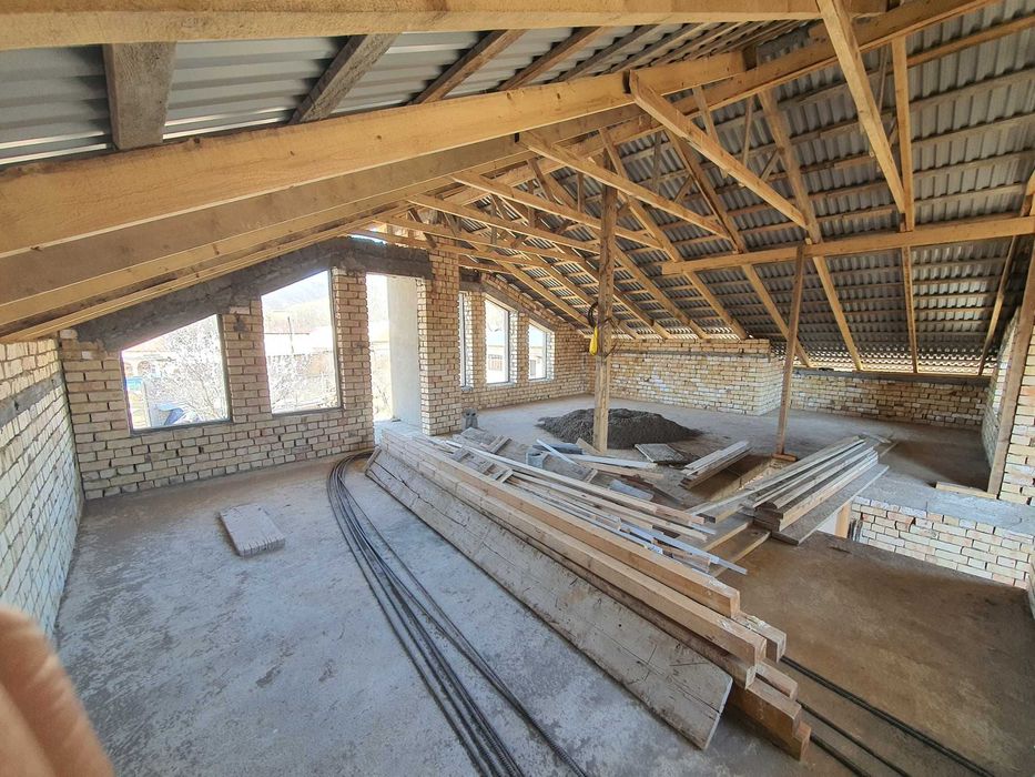 Oqtosh dacha 10 sotix