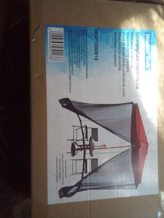 Plasă de umbrela in cutie