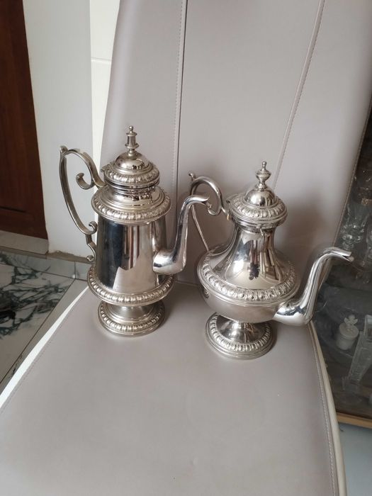 Посребрени чайници