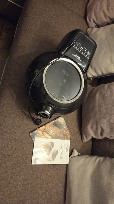 Fritueza Tefal Actifry Genius XL, aer cald, cu amestecare