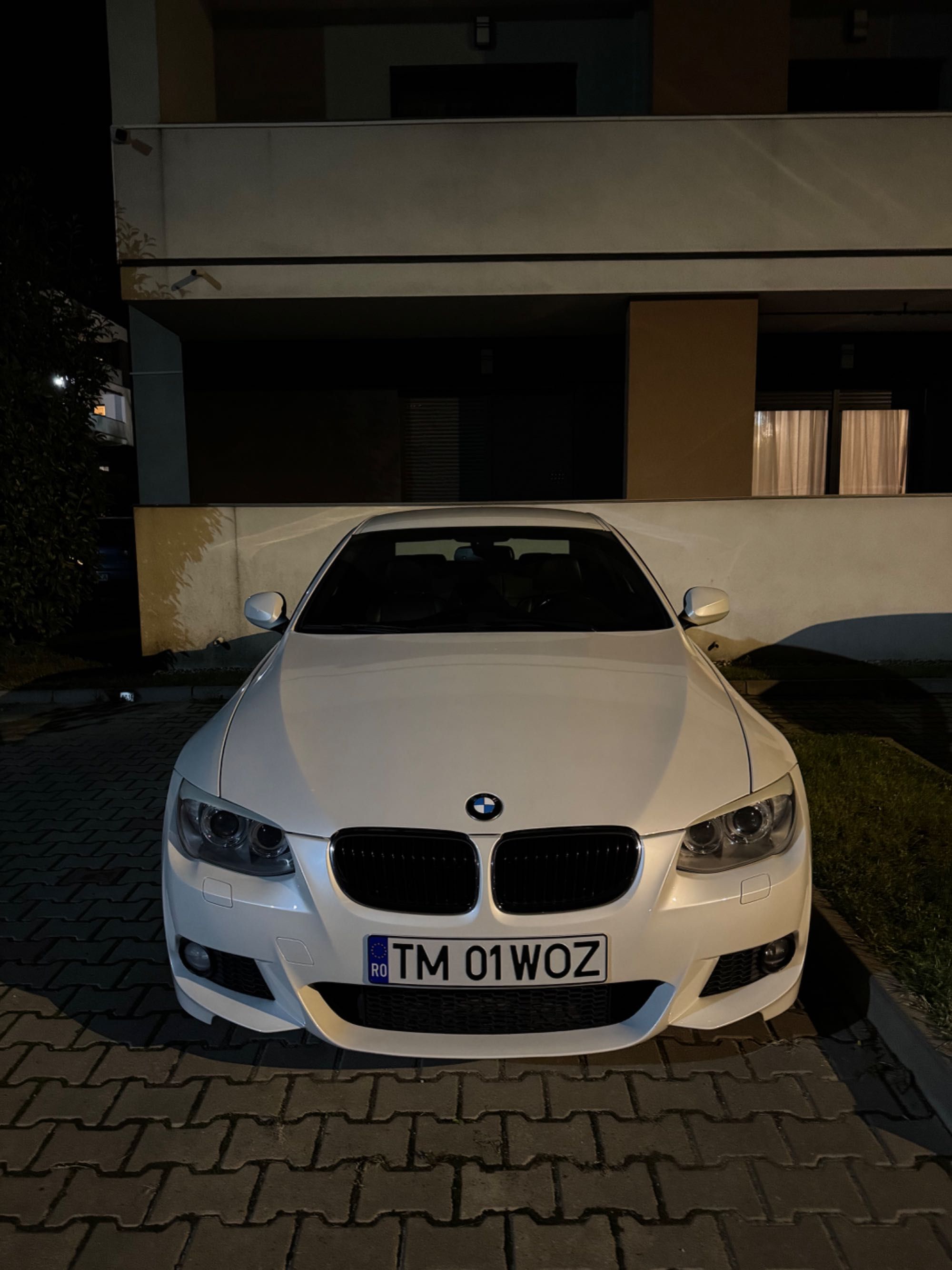BMW 320i e92 08.2011 M Sportpaket