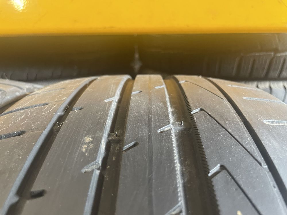 HANKOOK 225/45/17, 2бр, 6мм, DOT 2019, отлична цена