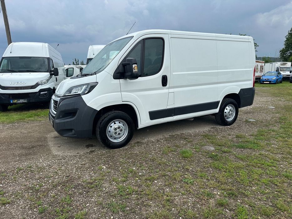 Peugeot Boxer Oferim finanțare Leasing ! TVA deductibil! 11.600 euro + TVA!L1 -H1 !