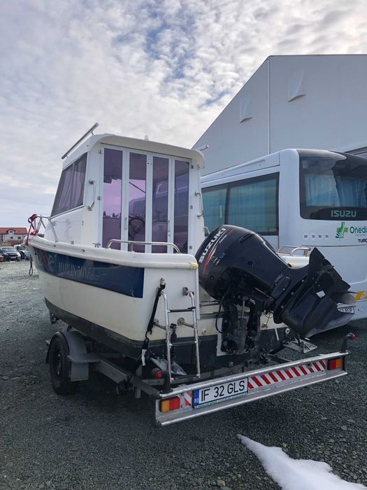 Barca cabinata/Motor/Peridoc
