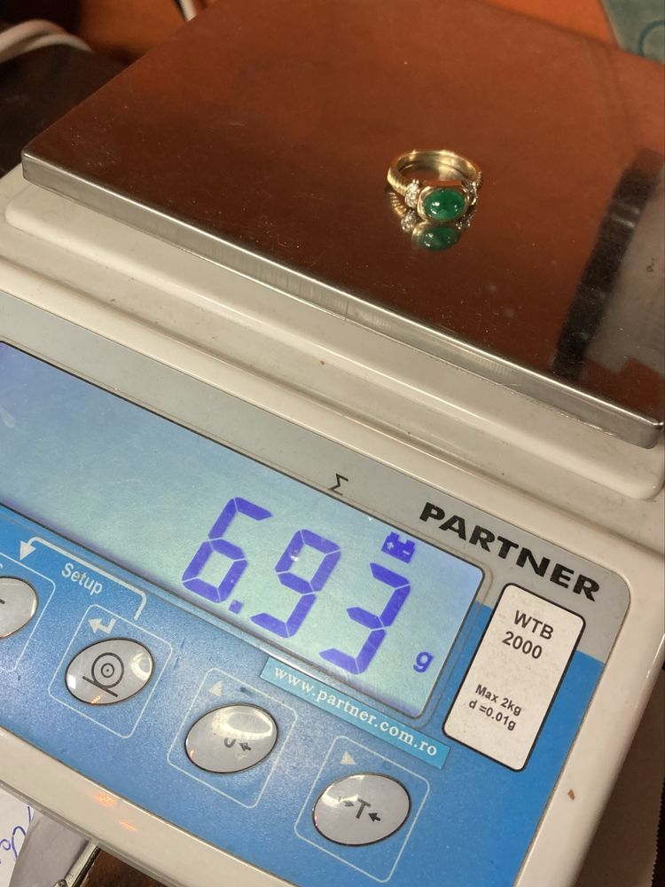 Inel aur galben 18kt.cu smarald si diamante