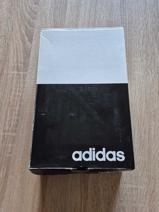 Кецове Adidas размер 44 2/3 - нови