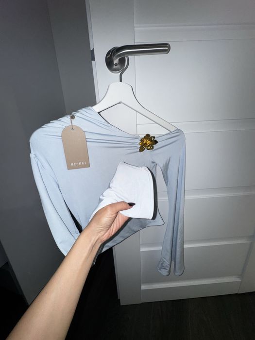 Нова блуза Meshki