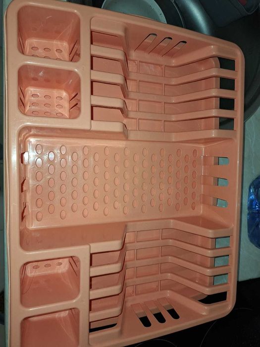 Сушилка для посуды новая.