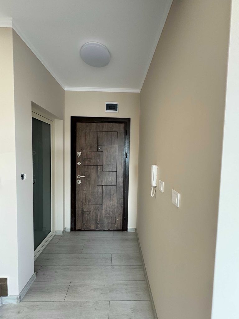 Продава се Тристаен апартамент в Търговище, Вароша - 179 кв.м за 823 €/кв.м - Снимка #5