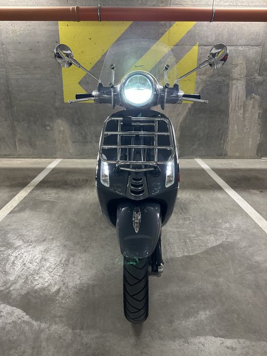 Vespa Primavera 125 Touring