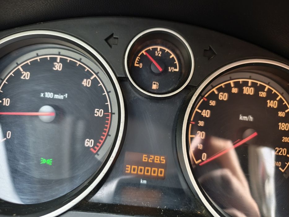 Opel Astra H 1.9 tdi  2006