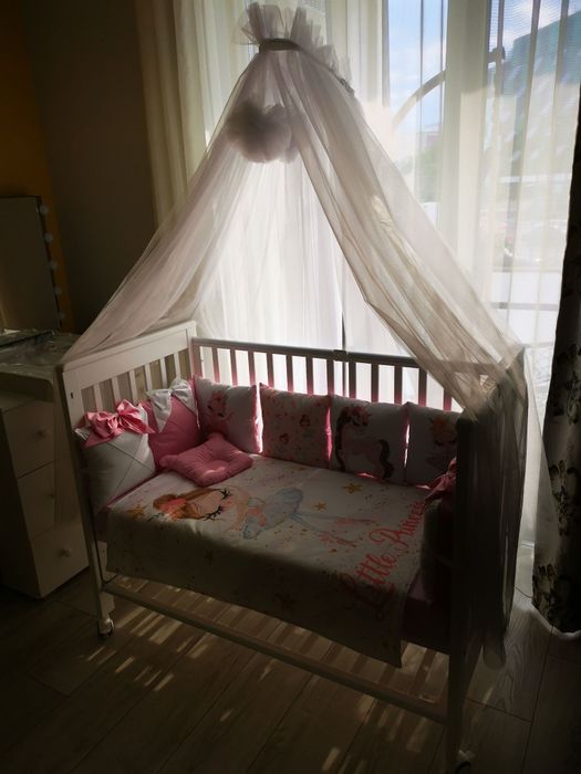 Vand pat co-sleeping