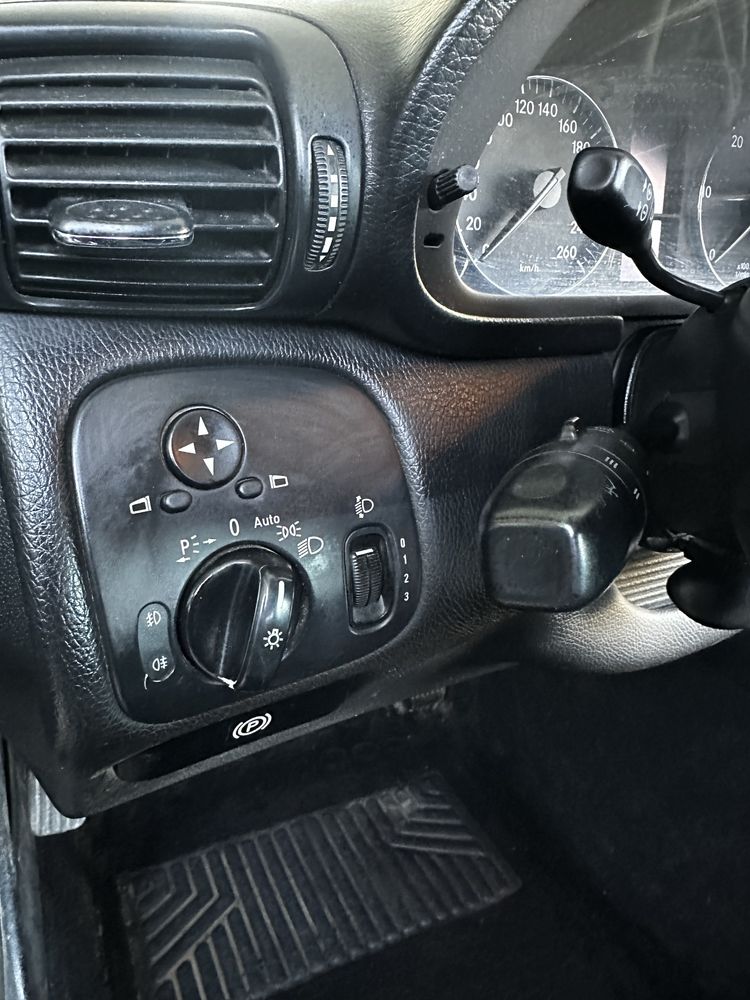 Mercedes c200 motor 2.2