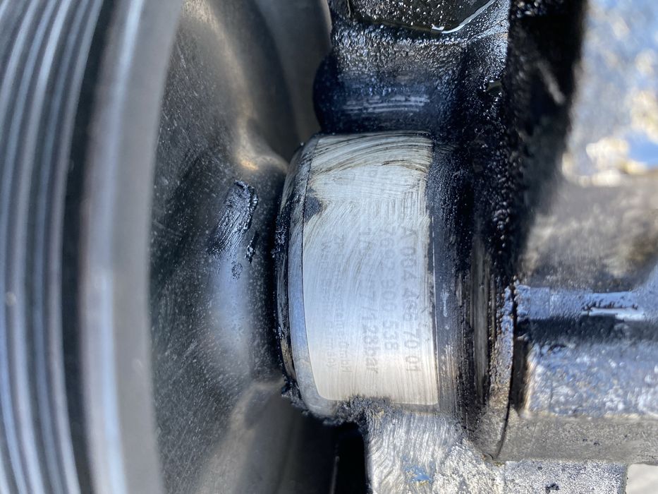 Pompa servo directie Mercedes w211 e class w204 c class 2.2 cdi