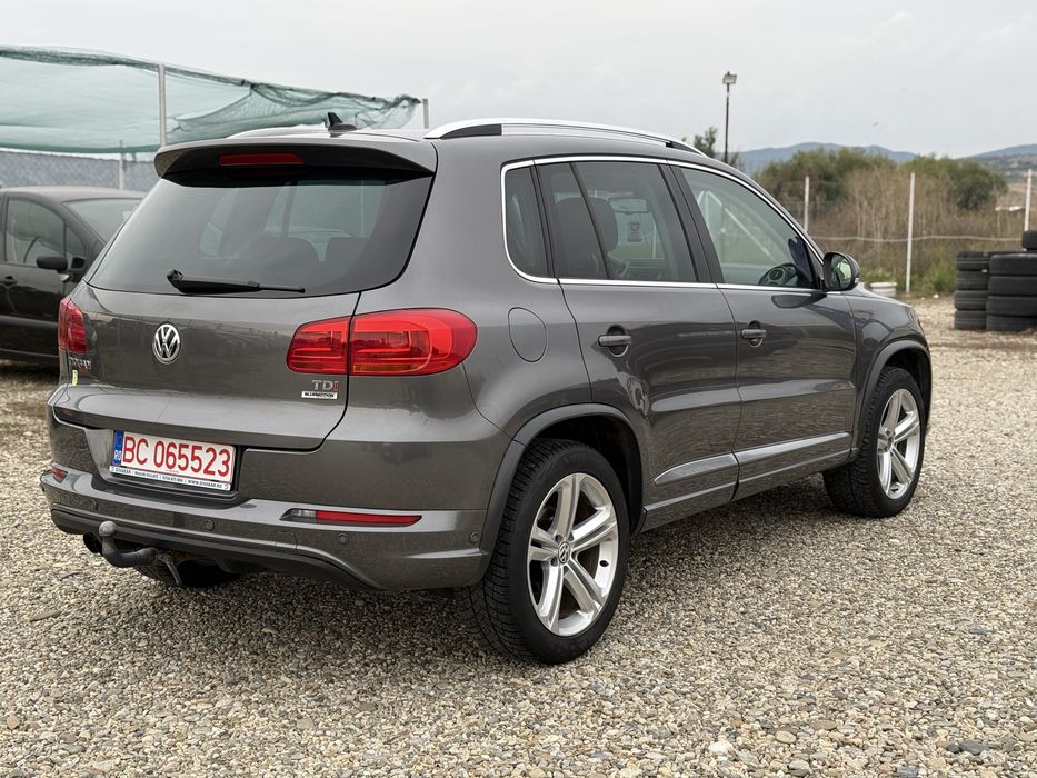 VW Tiguan R line