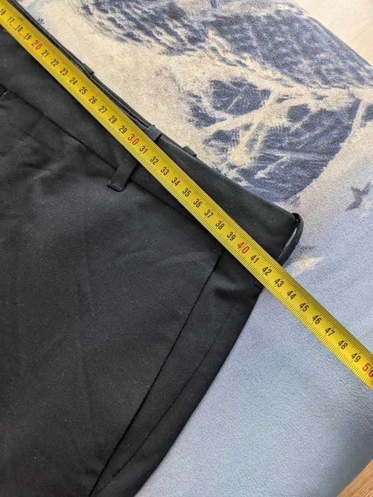 Pantaloni Bărbați IZOD Straight - Stil Clasic și Confortabil. NOU