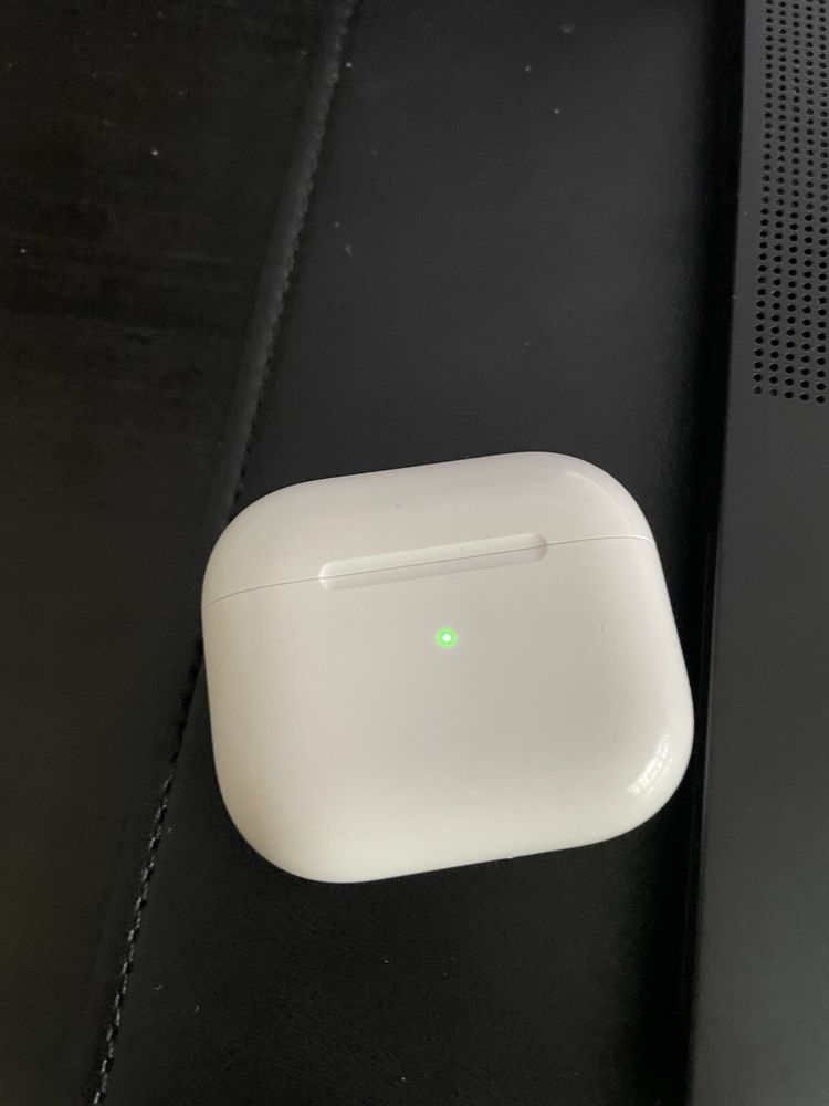 Airpods Gen 3 A2564