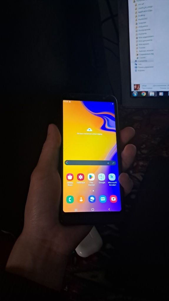 Samsung galaxy j4+