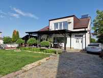 Casă superbă 5 dormitoare ,4 băi, Demisol, la cheie
